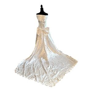 VTG DREAMY JESSICA MCCLINTOCK WEDDING GOWN SATIN REMOVABLE TRAINw/ACENT BOW sz10